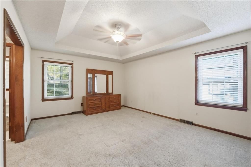 6240 Marion Avenue — photo 23