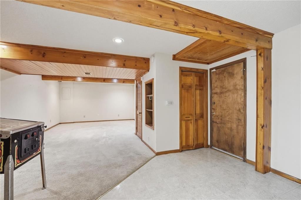 6240 Marion Avenue — photo 31
