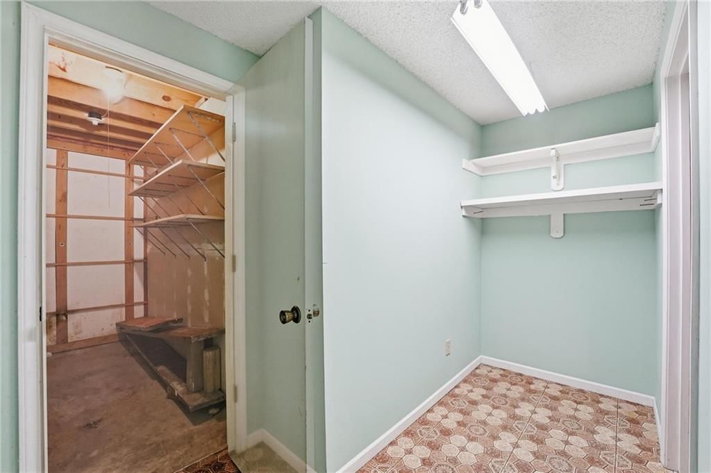 6240 Marion Avenue — photo 37