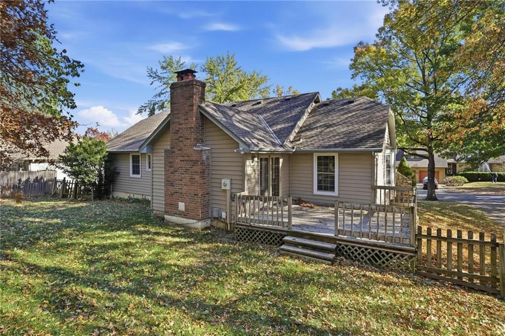 6240 Marion Avenue — photo 46