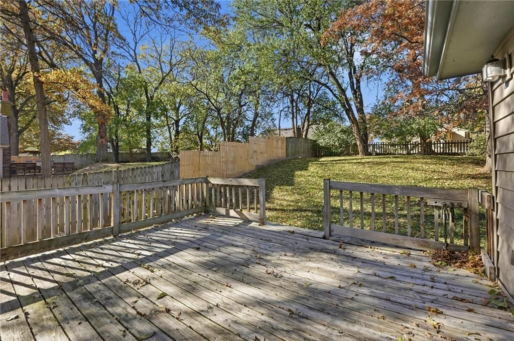 6240 Marion Avenue — photo 50