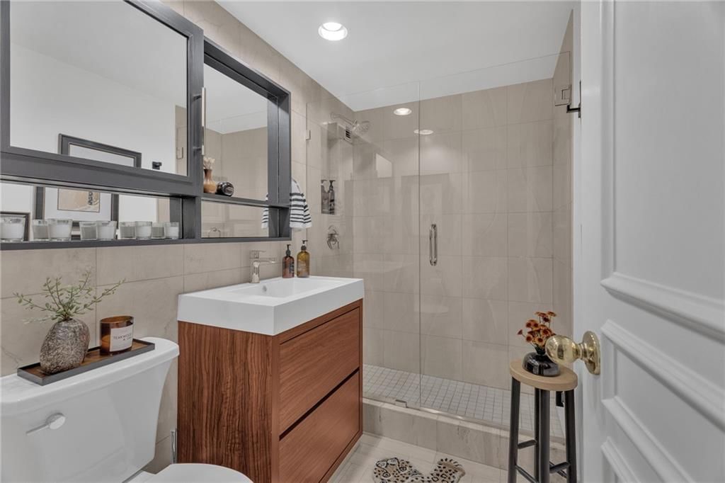 4740 Roanoke Parkway — photo 24