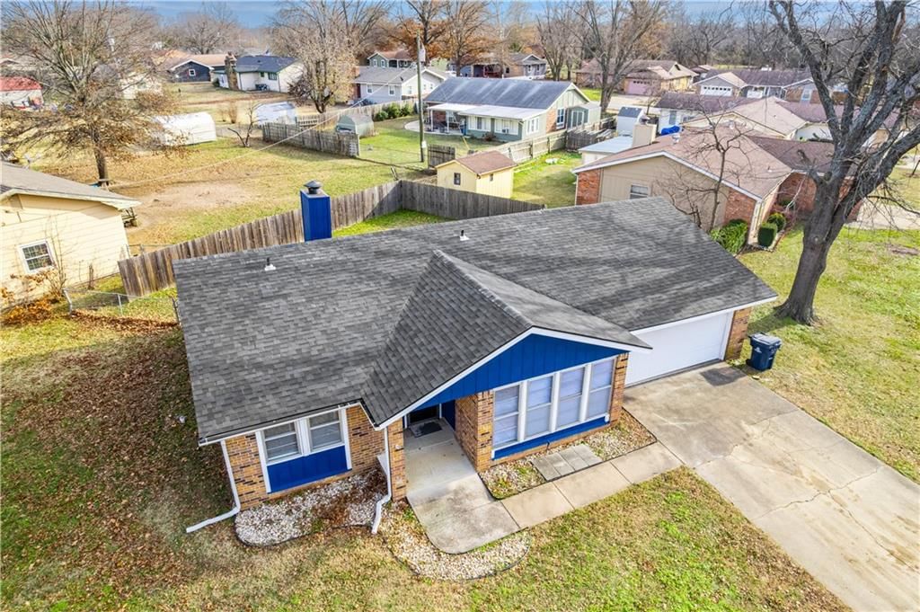 952 Crescent Drive — photo 5