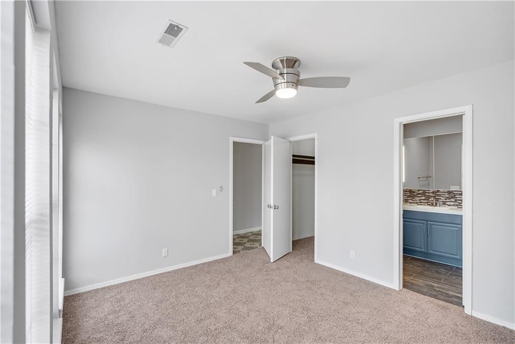 952 Crescent Drive — photo 10