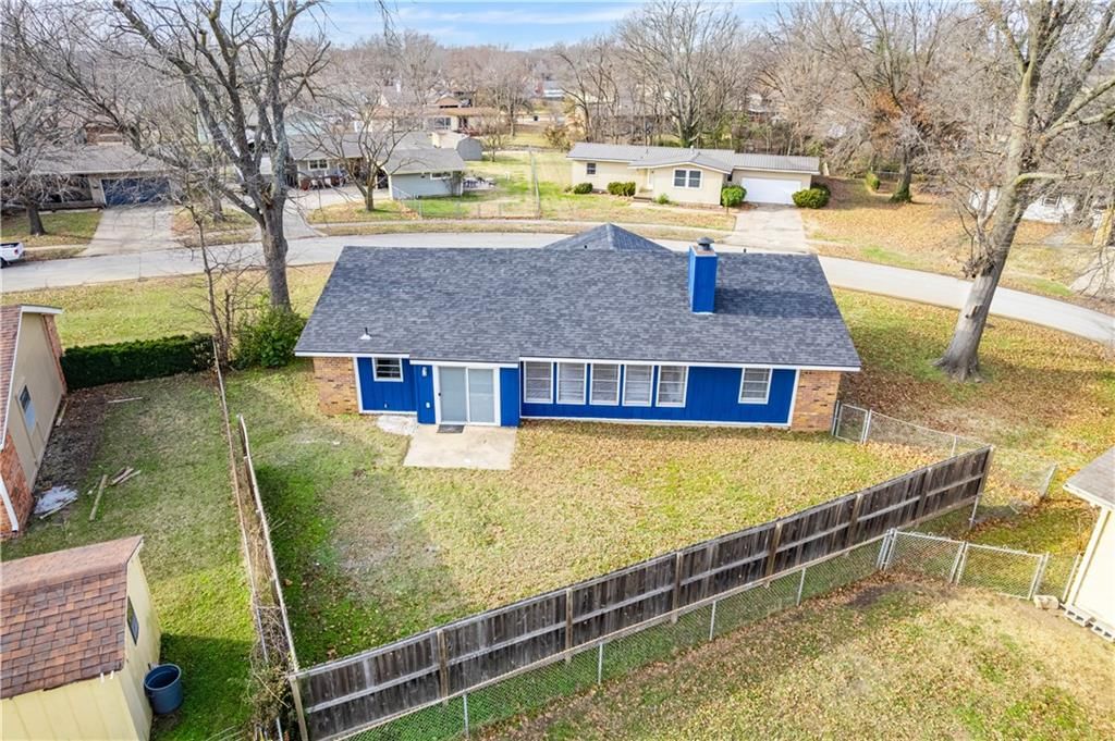 952 Crescent Drive — photo 48