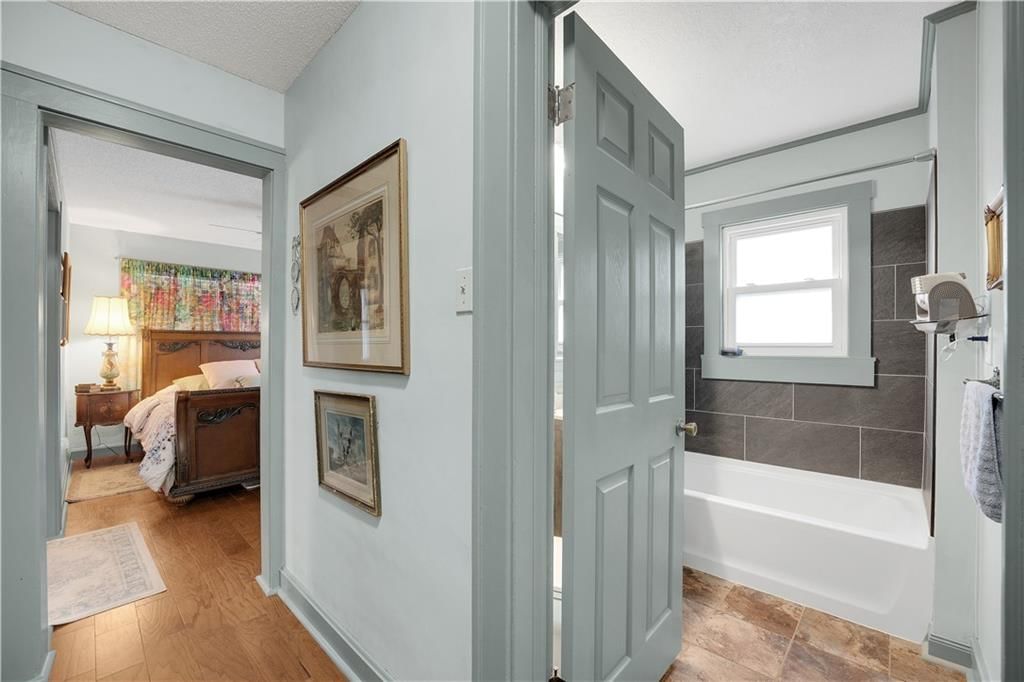 1412 W 5th Street — photo 25