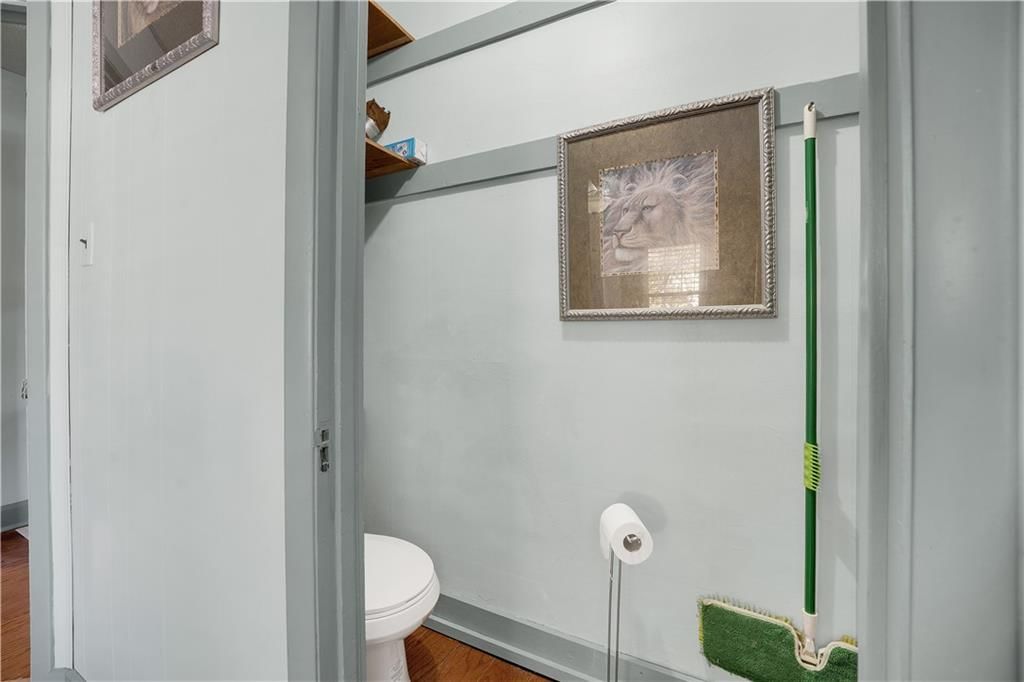 1412 W 5th Street — photo 30