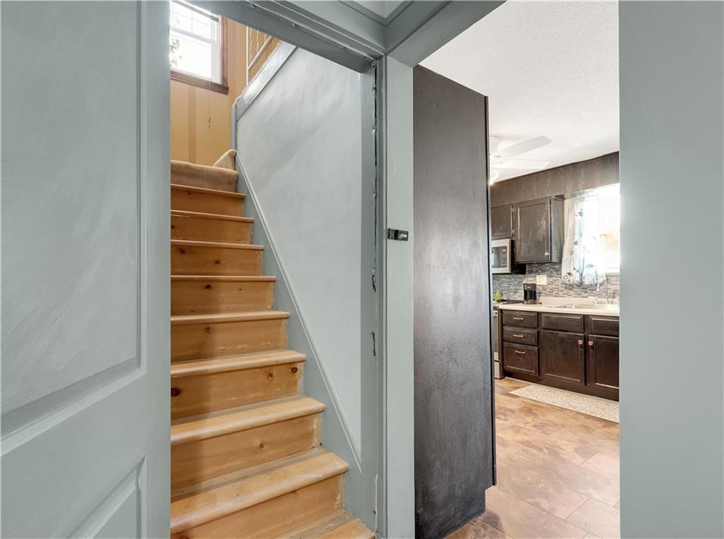 1412 W 5th Street — photo 31