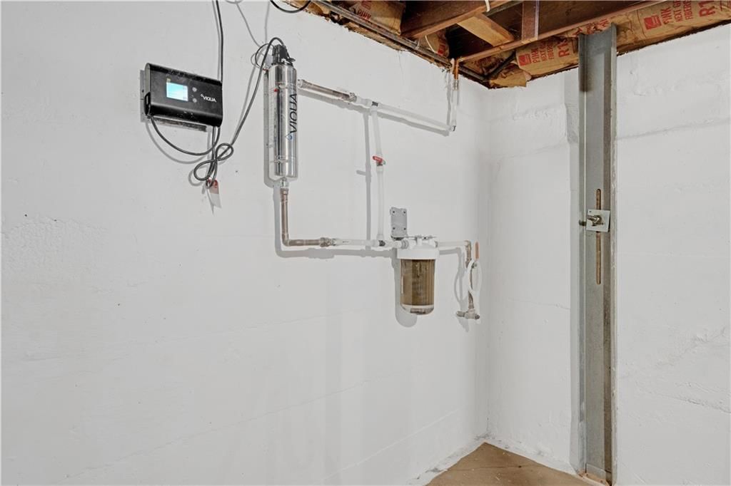 1412 W 5th Street — photo 42