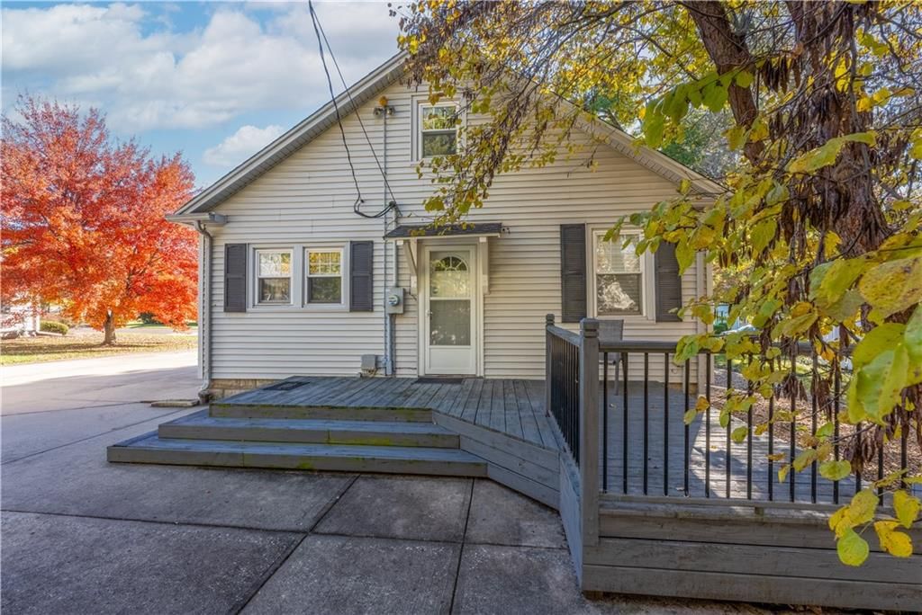 1412 W 5th Street — photo 55