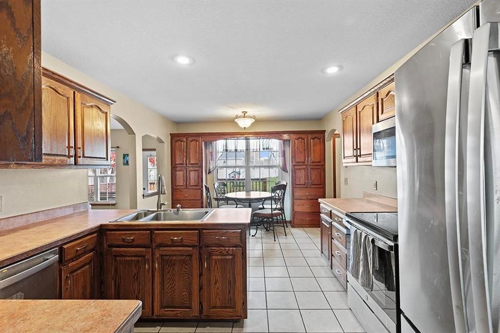 409 W Gault Street — photo 10