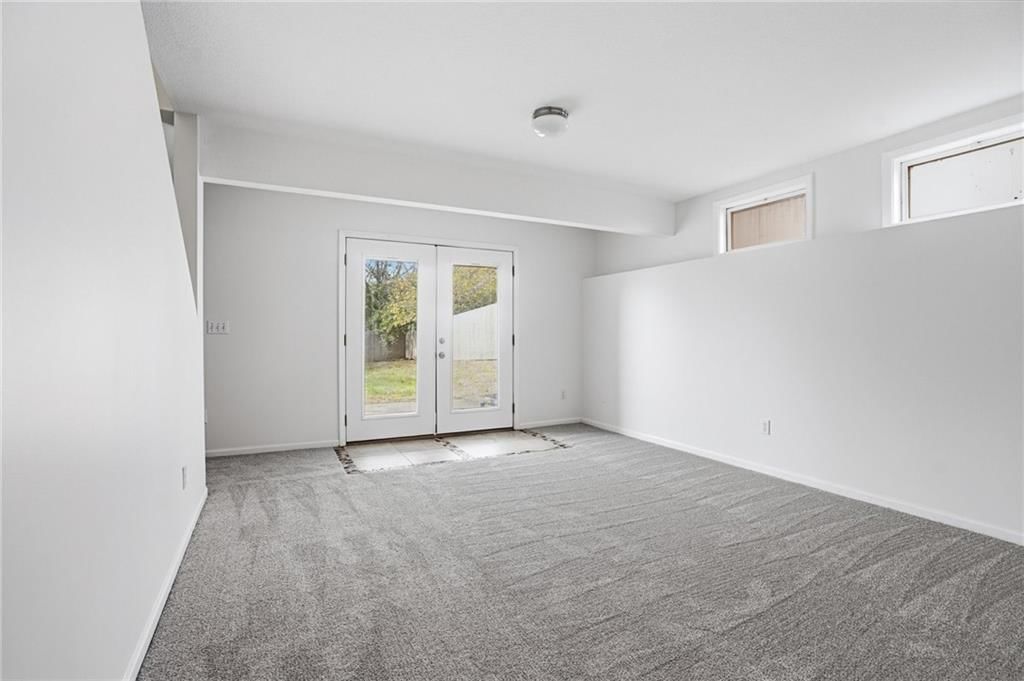 4955 Stoneback Drive — photo 20