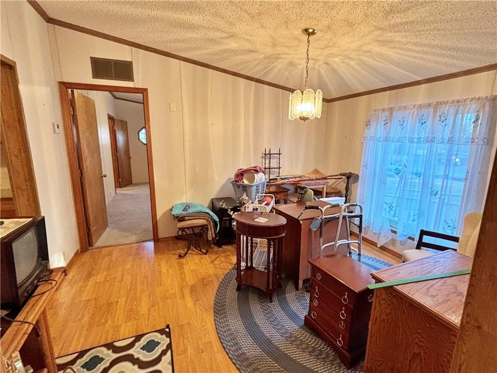 203 E Washington Street — photo 14