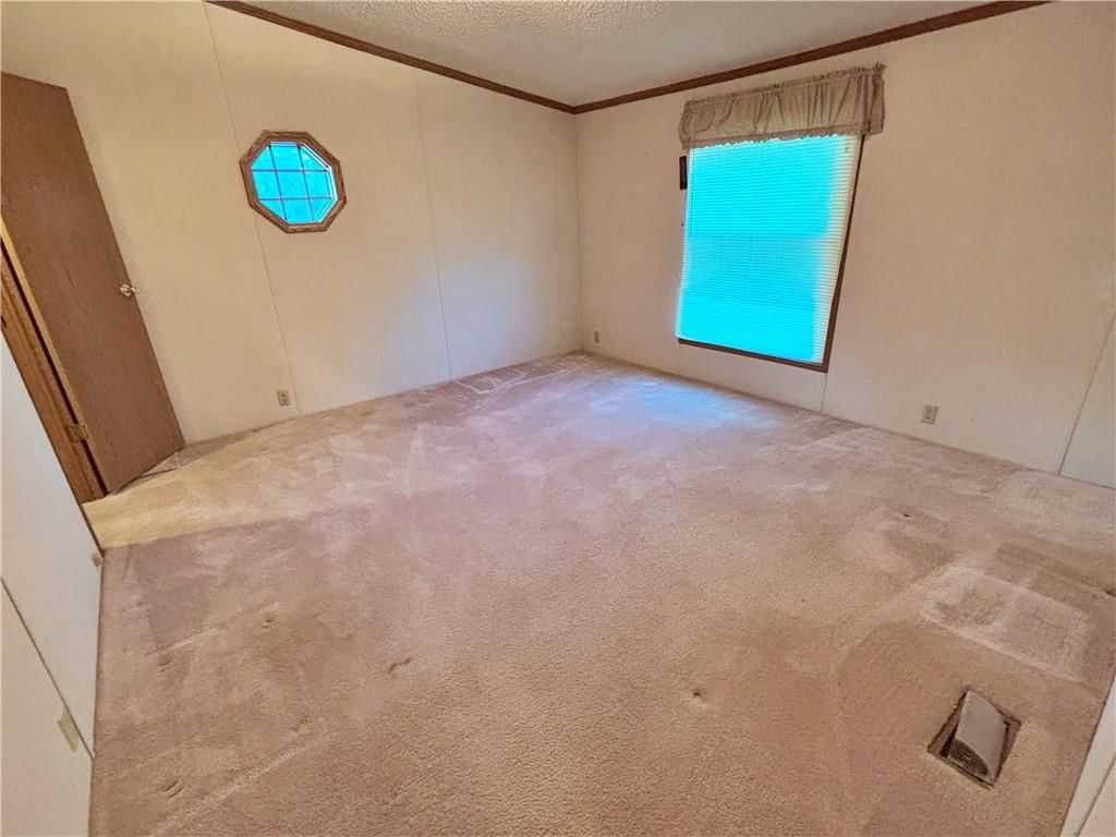 203 E Washington Street — photo 27