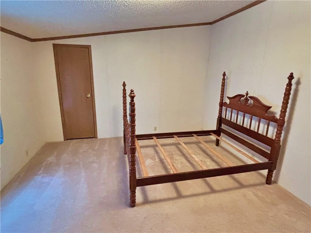 203 E Washington Street — photo 32