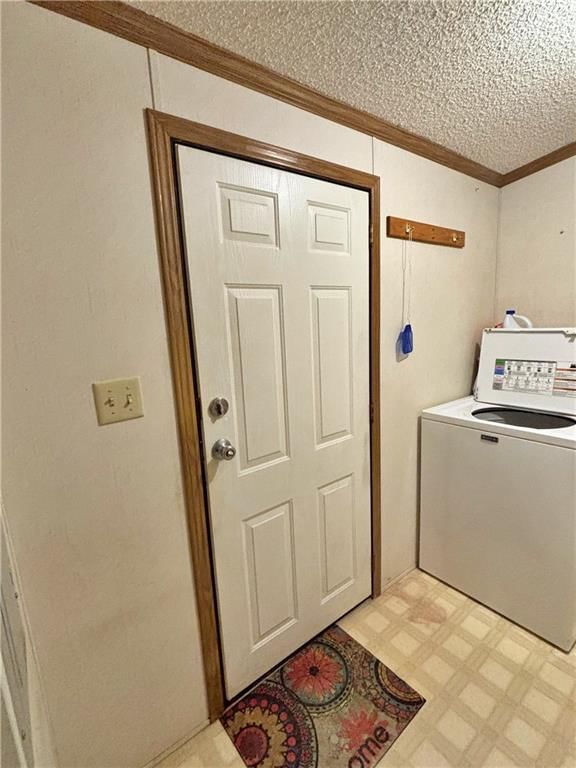 203 E Washington Street — photo 36
