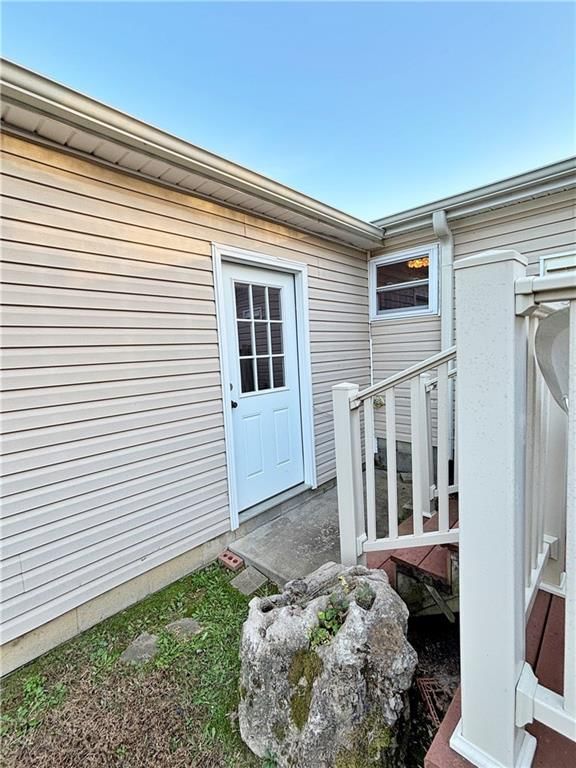 203 E Washington Street — photo 45