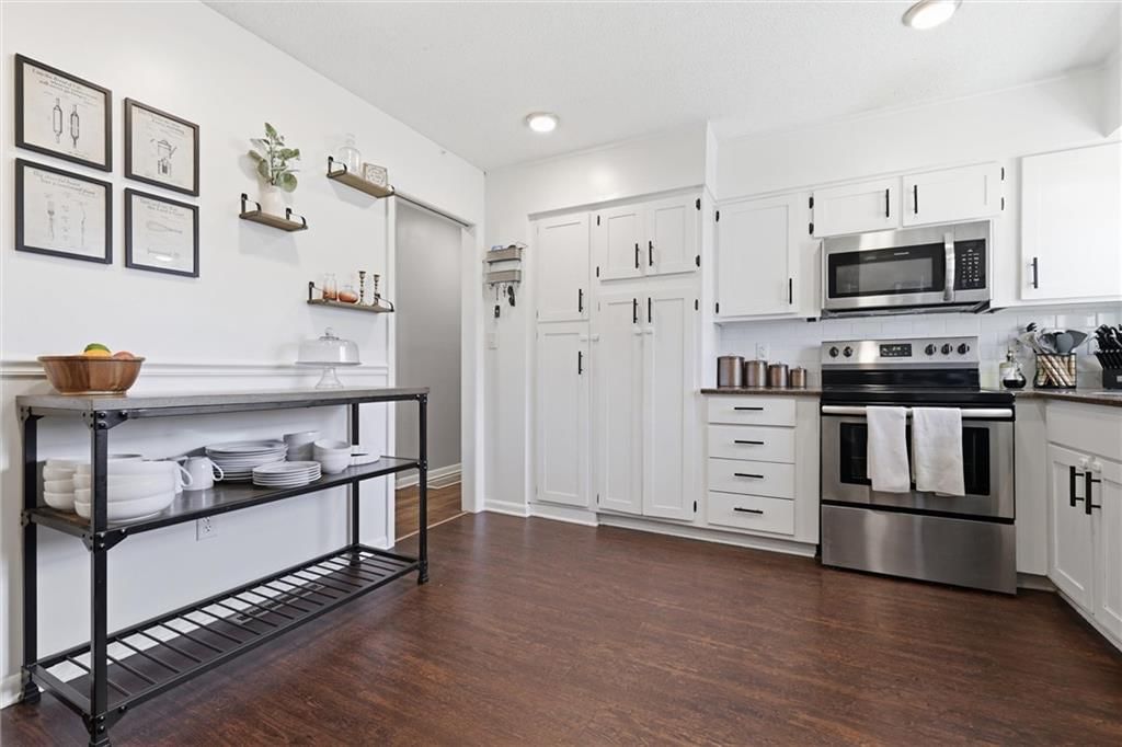 500 N 81st Terrace — photo 14