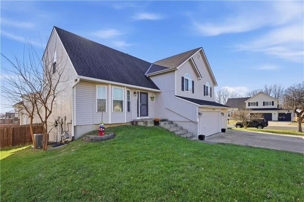 10613 NW 86th Street, Kansas City, MO