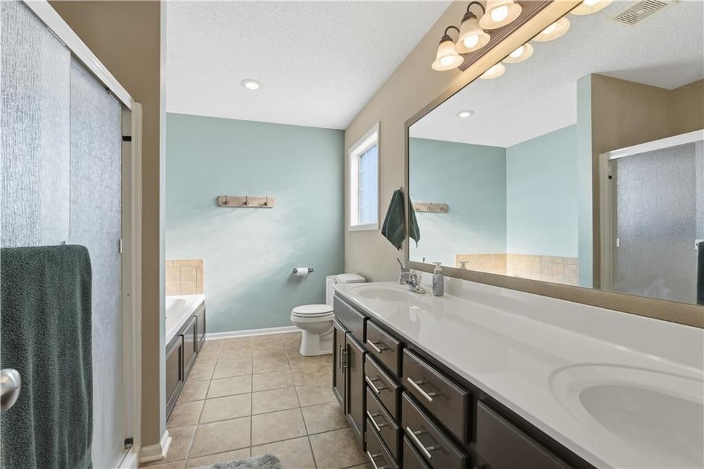 10613 NW 86th Street — photo 14