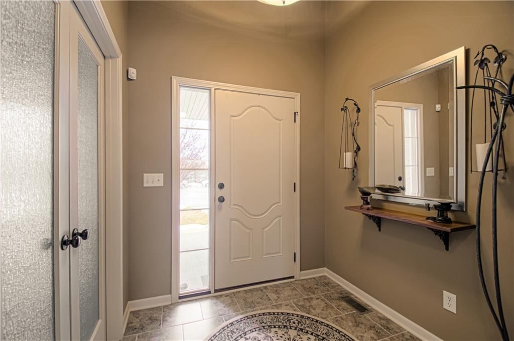 4605 SW Olympia Circle SW — photo 3