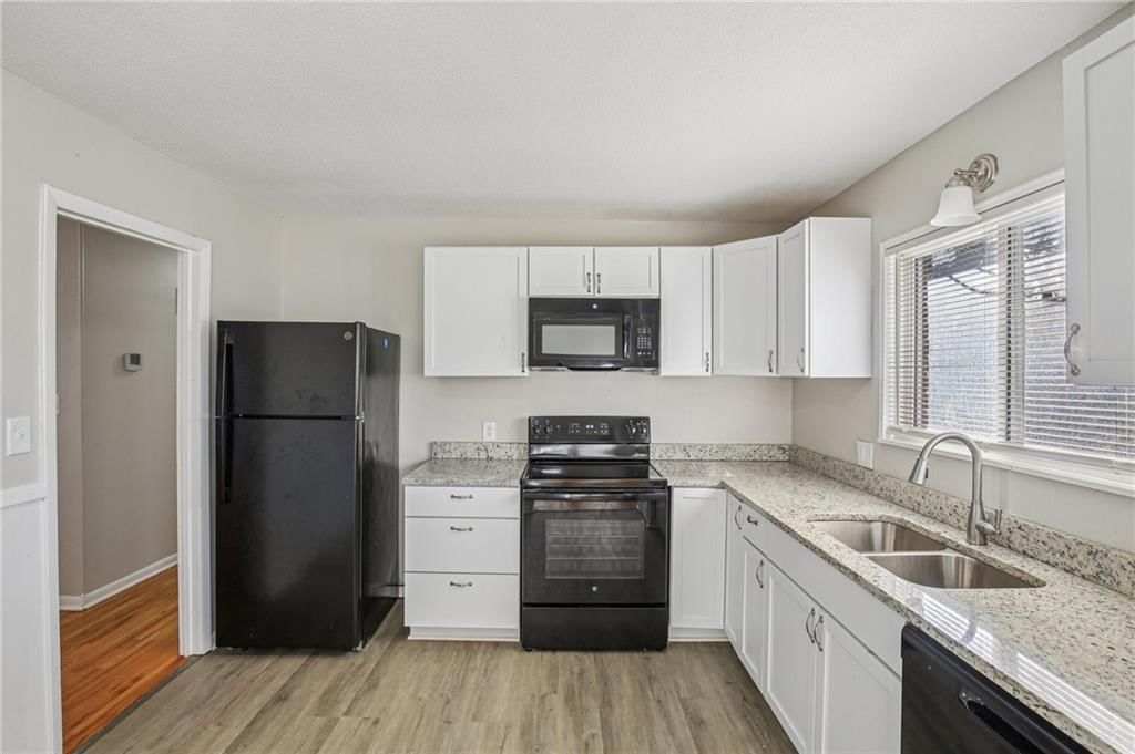 15415 E 41st Street — photo 10