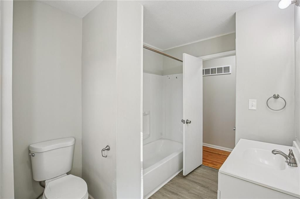 15415 E 41st Street — photo 14