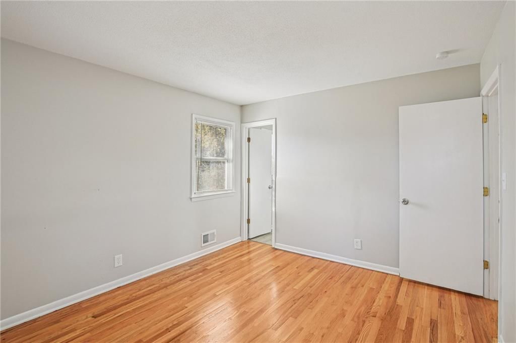 15415 E 41st Street — photo 16