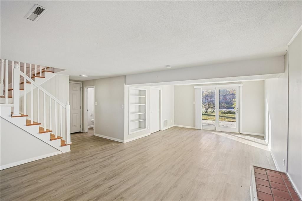 15415 E 41st Street — photo 28