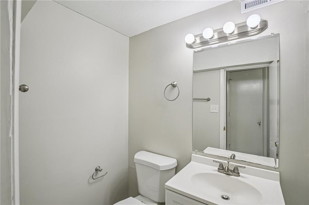 15415 E 41st Street — photo 31