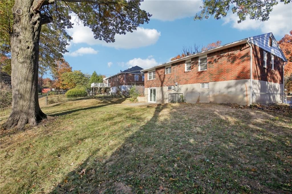 15415 E 41st Street — photo 34