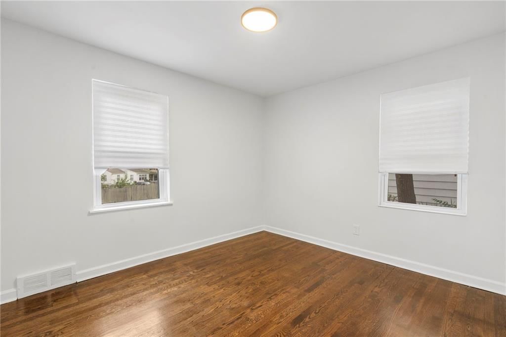 710 E 73rd Street — photo 13