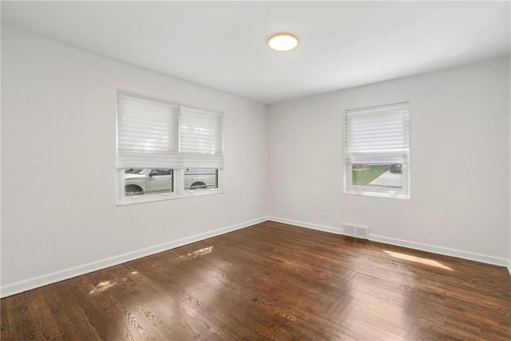 710 E 73rd Street — photo 16