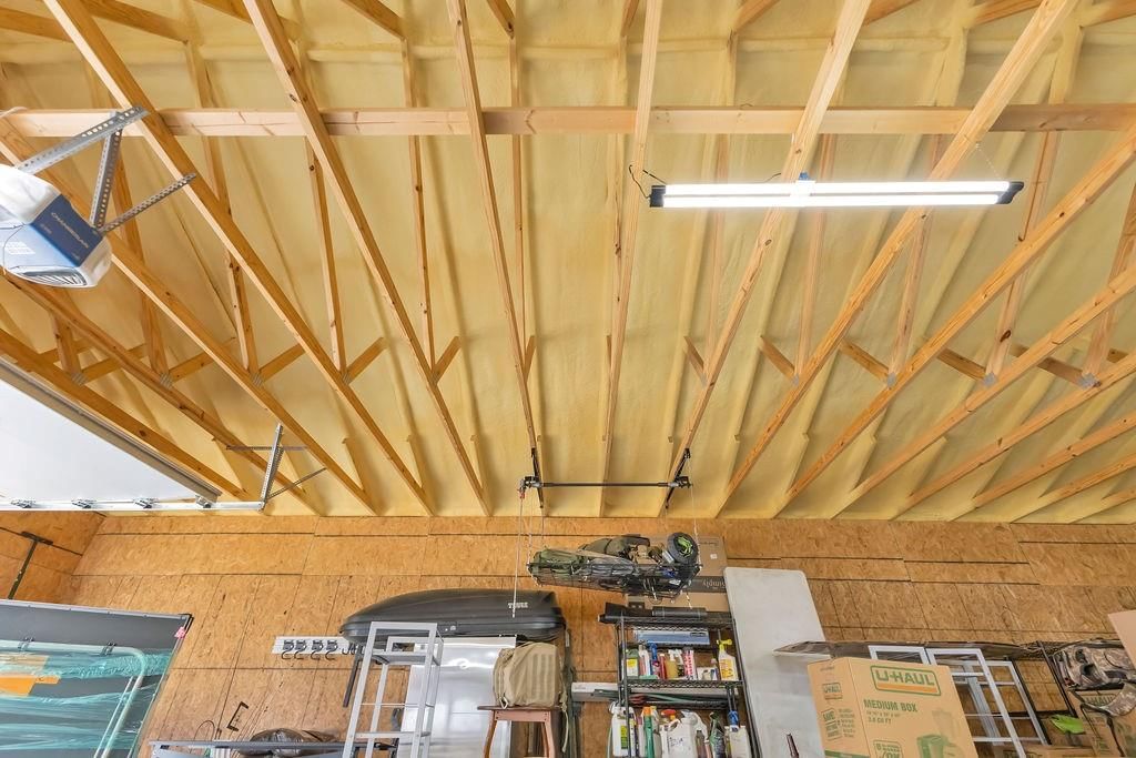 2100 NE 85th Road — photo 89
