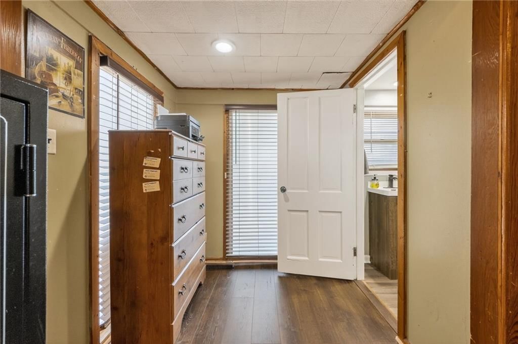 211 W State Street — photo 19