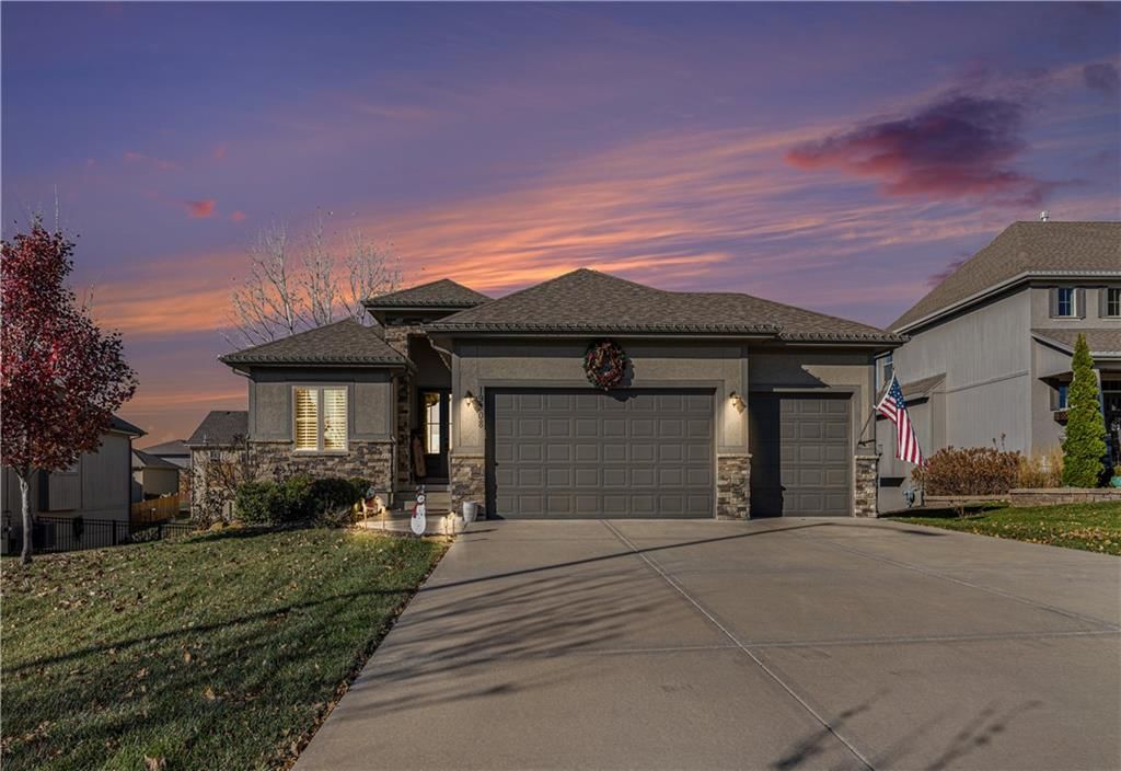 19308 W 200th Street, Spring Hill, KS