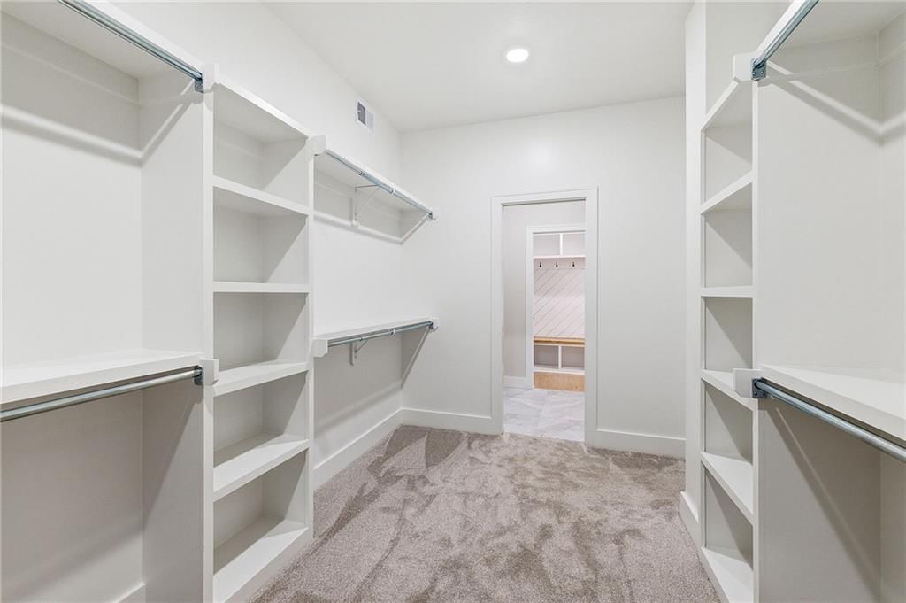 916 Savannah Lane — photo 44