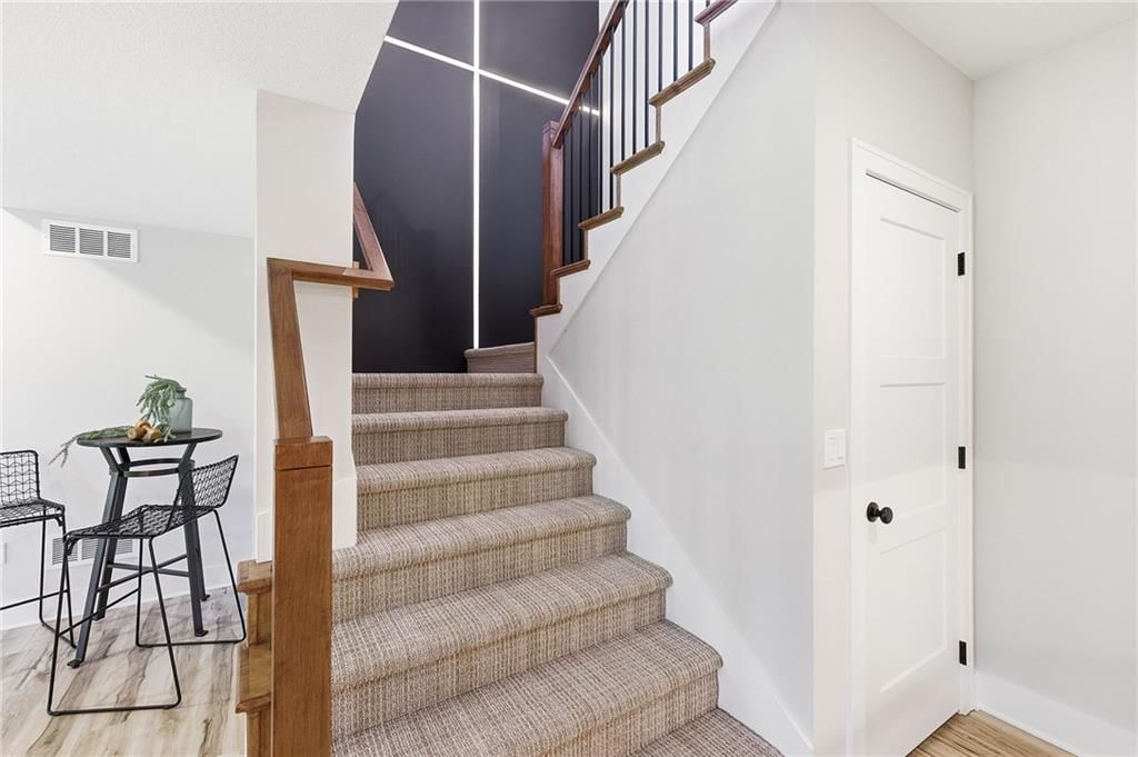 916 Savannah Lane — photo 49