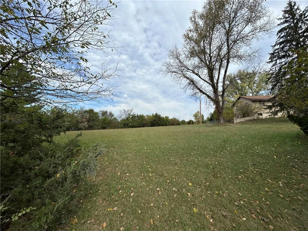 1953 NW 370th Road — photo 7