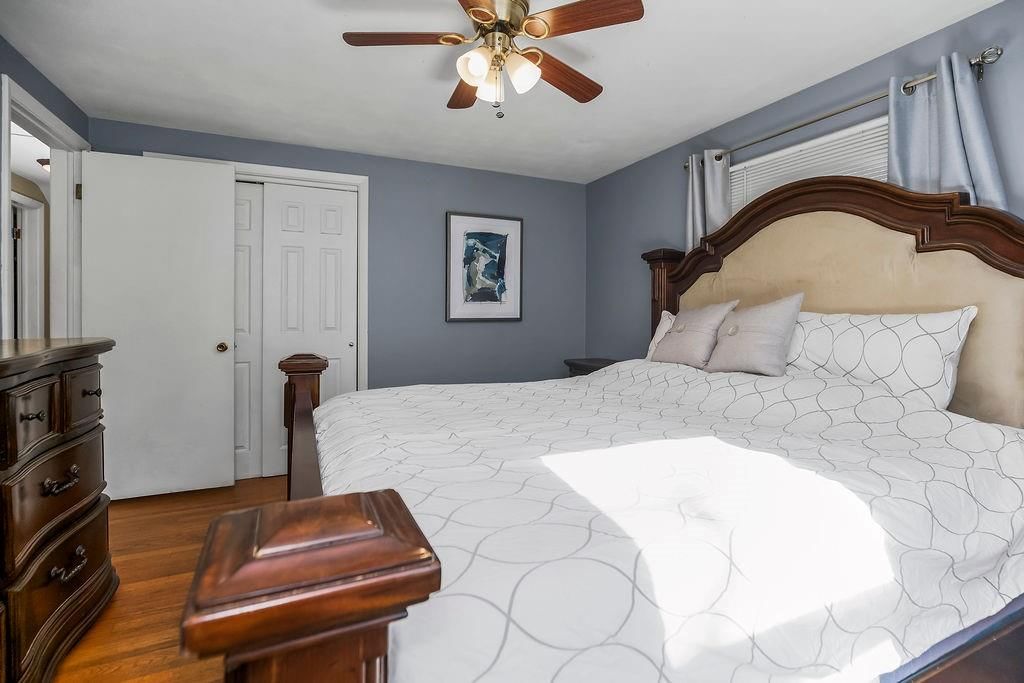 6949 Russell Street — photo 6