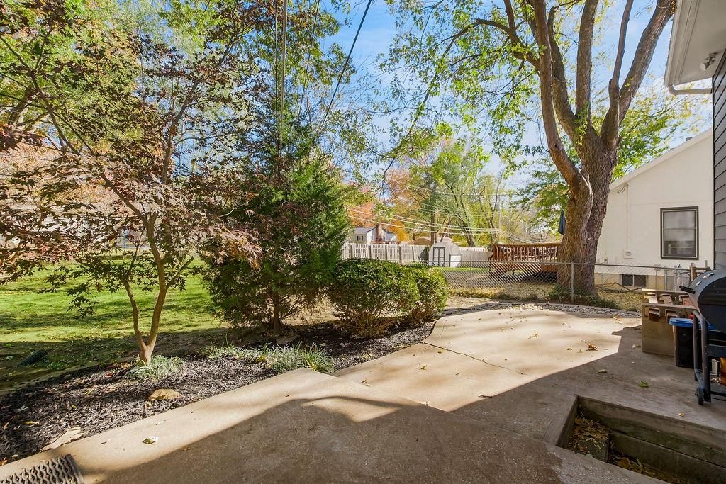 6949 Russell Street — photo 25