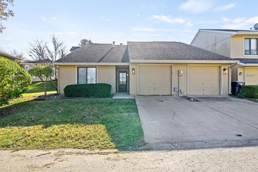 12435 Charlotte Street, Kansas City, MO