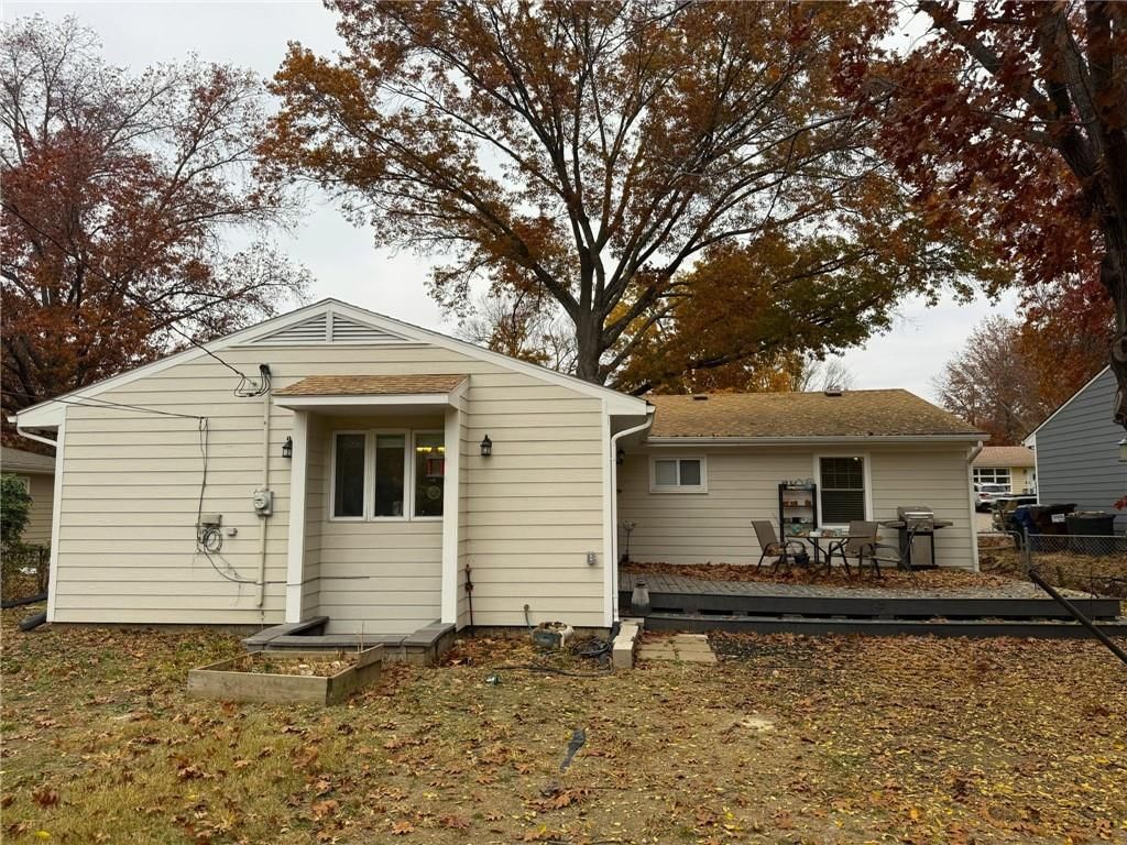 1633 W 20th Street — photo 5