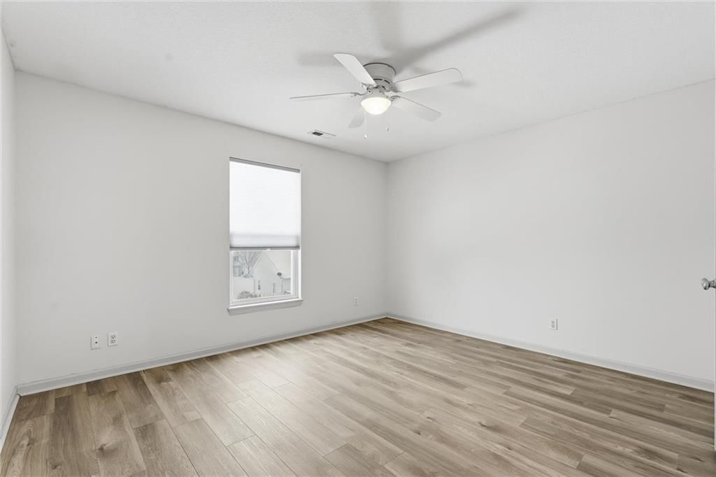 1323 N 158th Court — photo 15