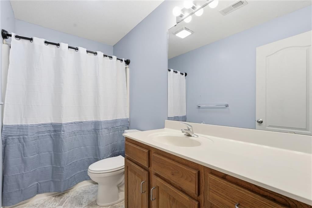 1323 N 158th Court — photo 16