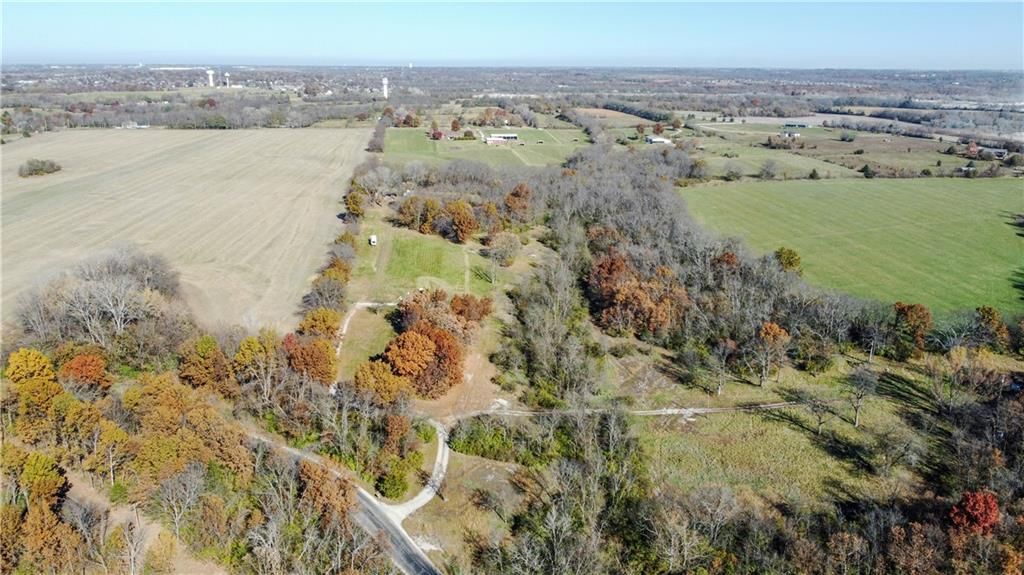 16707 S Groll Road — photo 3