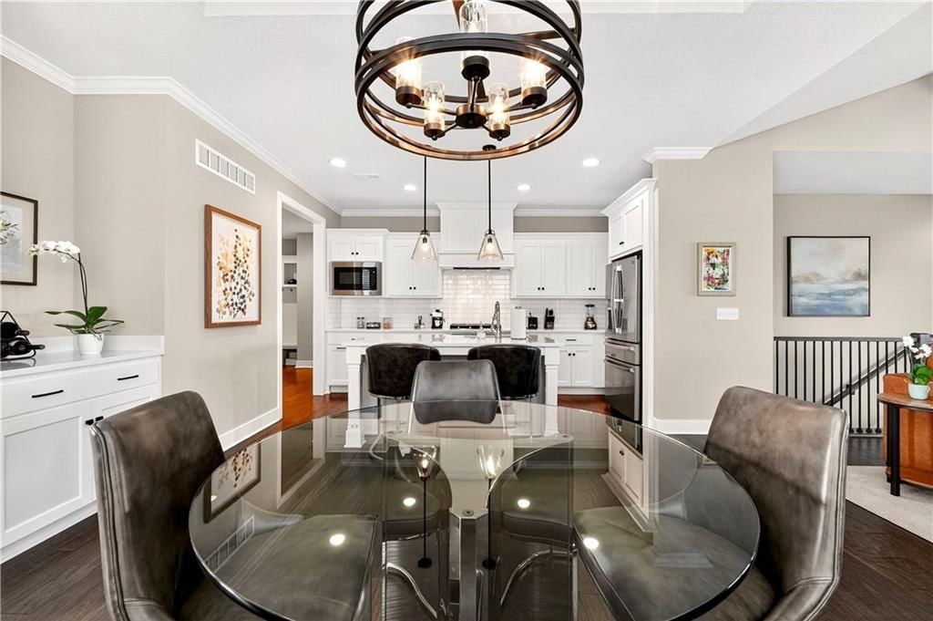 21920 W 82nd Terrace — photo 6