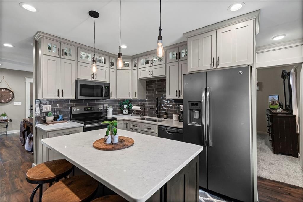 401 E Ely Street — photo 8