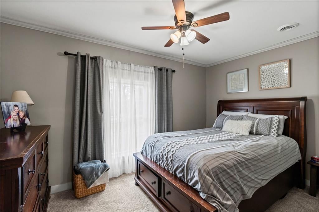 401 E Ely Street — photo 12