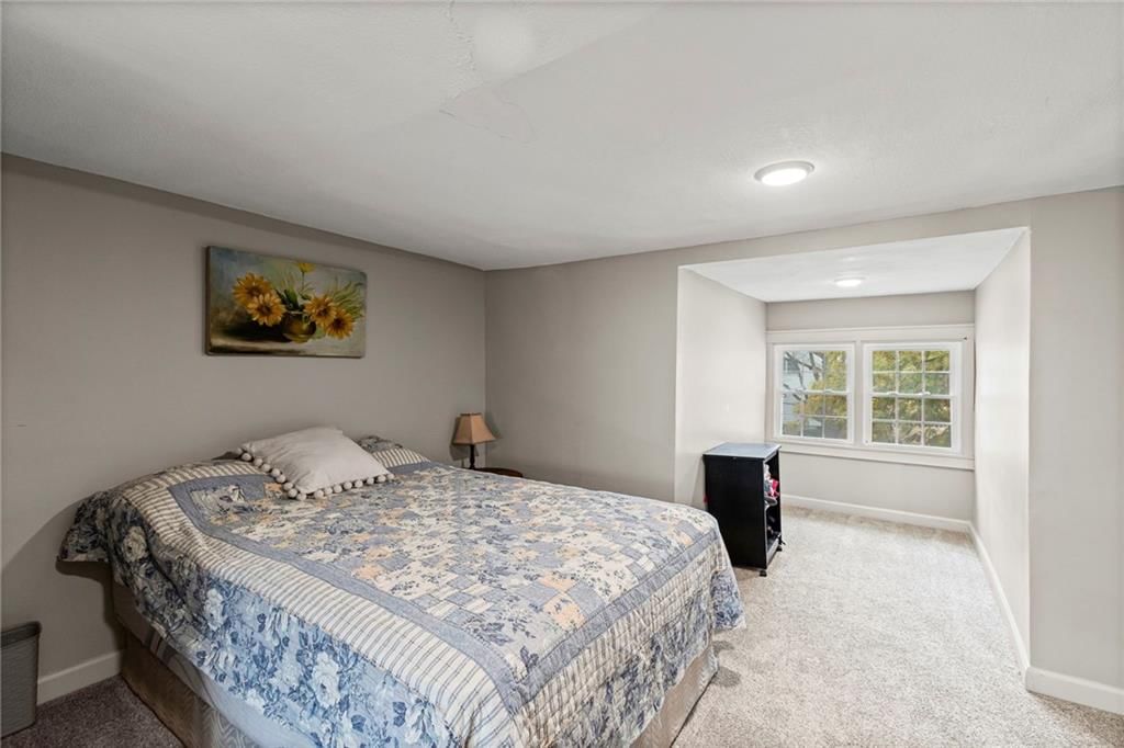 401 E Ely Street — photo 18